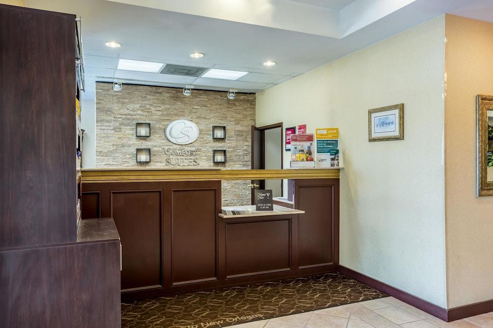 Comfort Suites New Orleans East Екстериор снимка