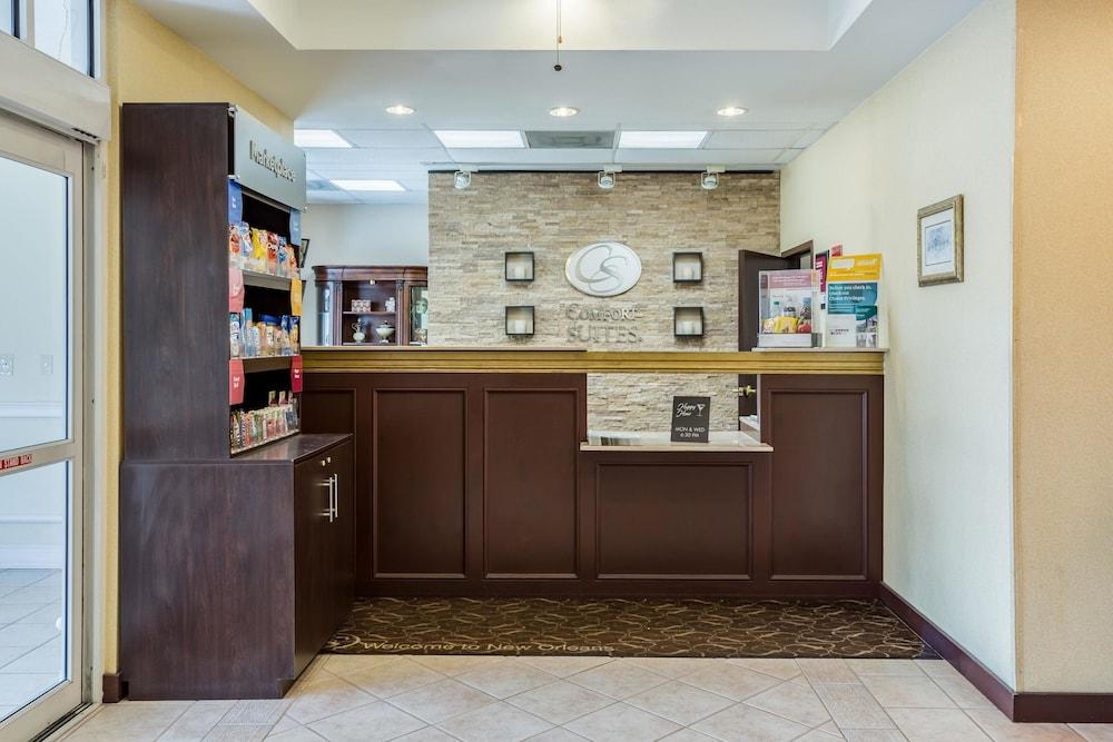 Comfort Suites New Orleans East Екстериор снимка
