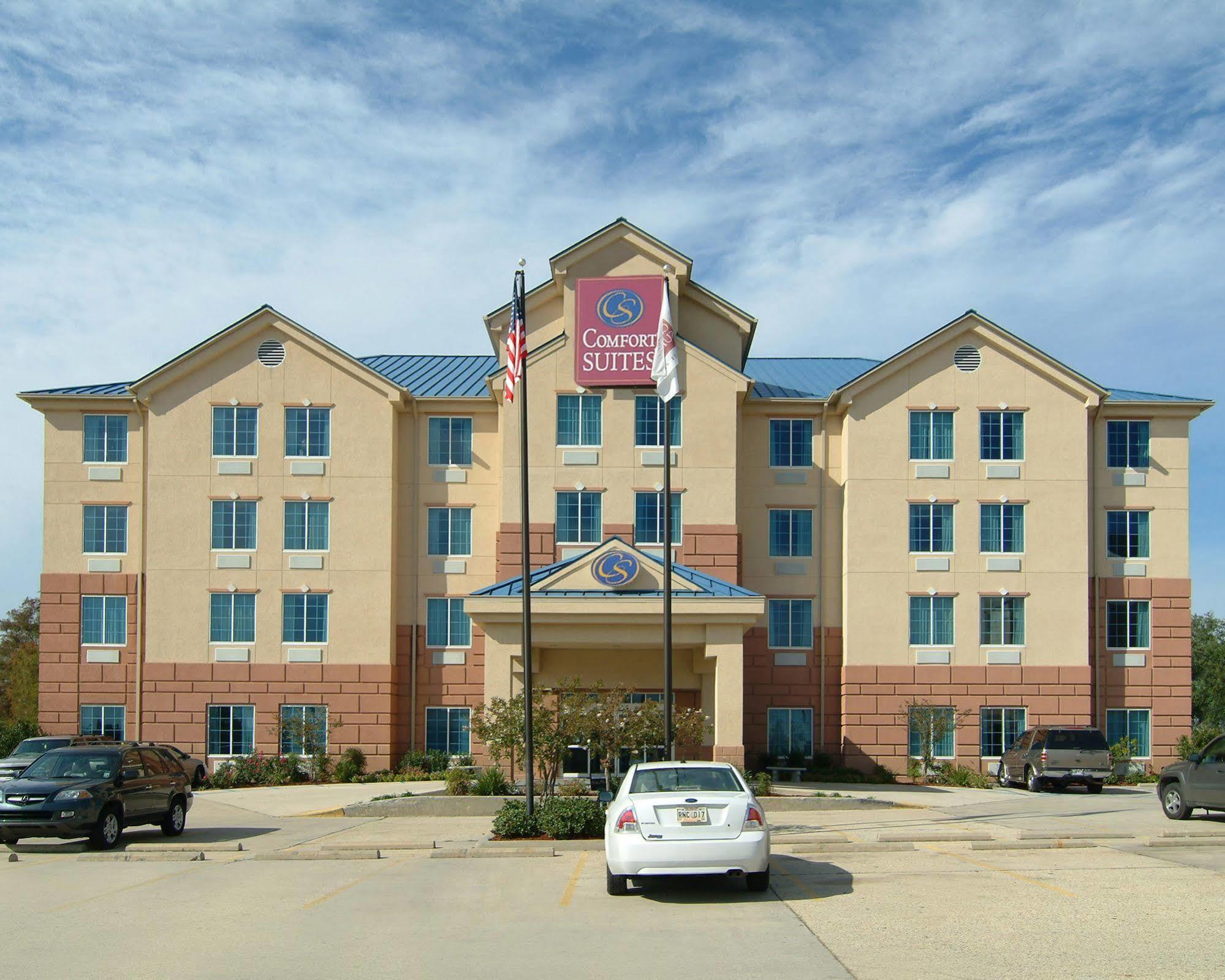 Comfort Suites New Orleans East Екстериор снимка